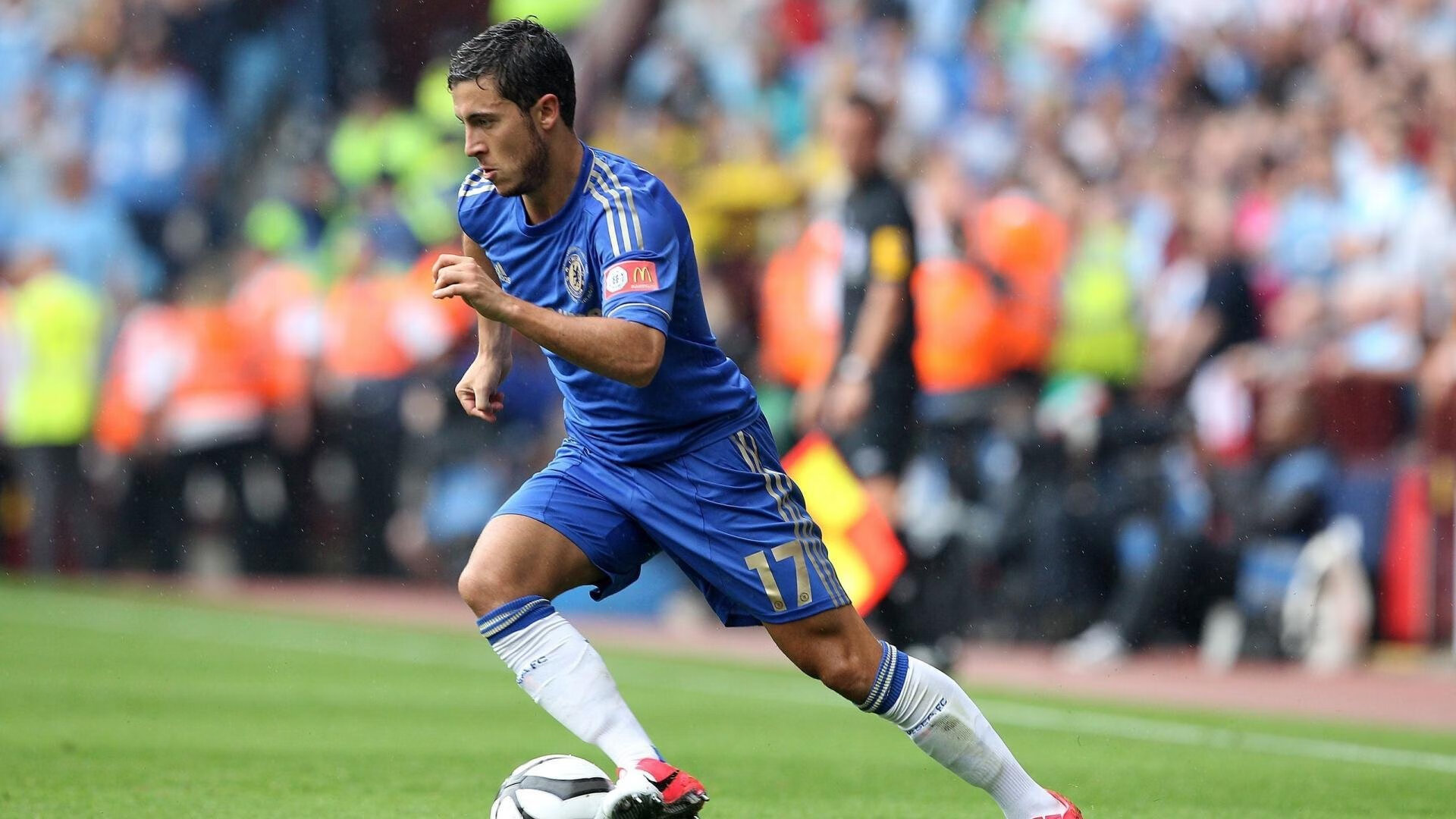 爱游戏app-“西甲明星联袂上演精彩大戏：攻防战精彩纷呈”，西甲著名球员